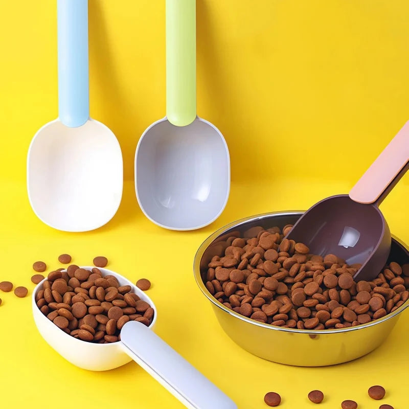 Pet Food Measuring Scoop with Bag Clip