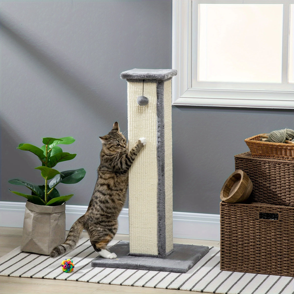 Sisal Cat Scratching Post – Vertical Scratcher