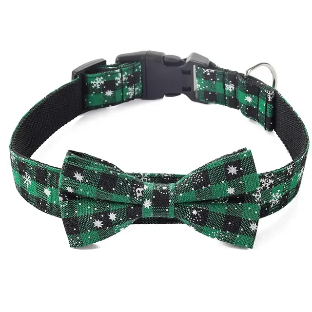 Christmas-Print Dog Collar – Festive Holiday Collar