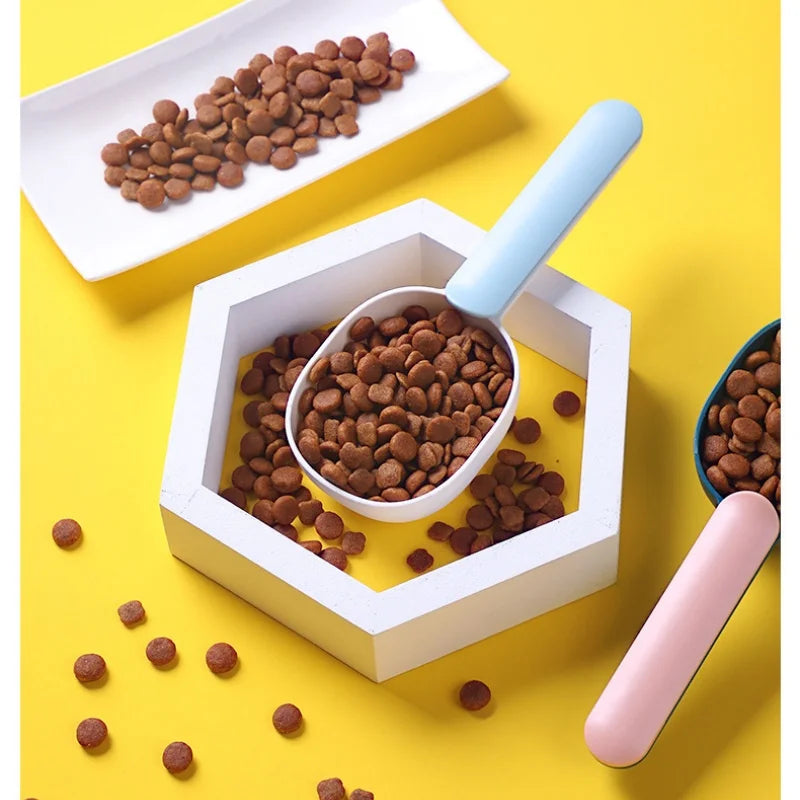 Pet Food Measuring Scoop with Bag Clip
