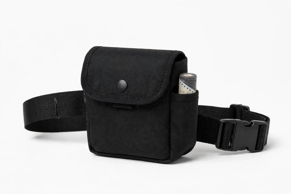 Dog Treat Training Pouch with Poop Bag Dispenser